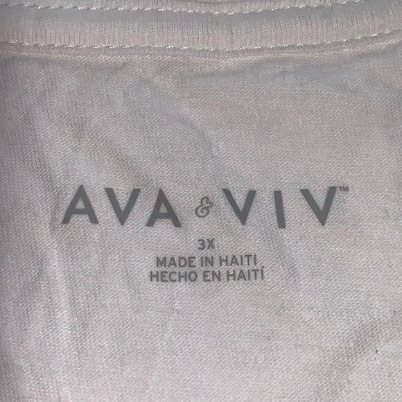 Ava & Viv Womens Plus Size White V-Neck Basic Tee Soft Cotton Casual Top - Picture 11 of 12